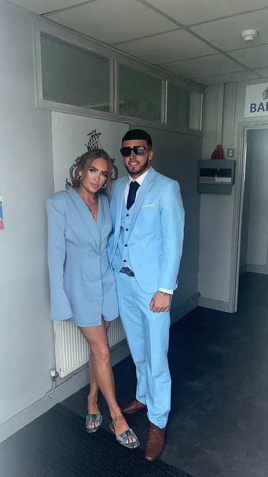 Late-Breaking: Glamorous Woman and Boyfriend Arrested in Drug Bust After Text Clue Leads Police to £15k Cocaine and Ecstasy Haul