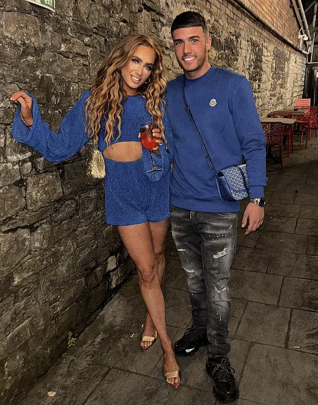 Late-Breaking: Glamorous Woman and Boyfriend Arrested in Drug Bust After Text Clue Leads Police to £15k Cocaine and Ecstasy Haul