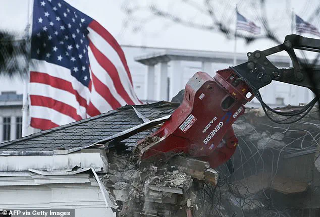 YouGov America Survey Shows Only 24% Support Trump's East Wing Demolition, 33% Back Ballroom Project