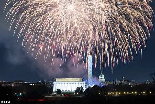Thousands Gather in Times Square for 2026 New Year’s Eve as Social Media Frenzy Captures the Moment