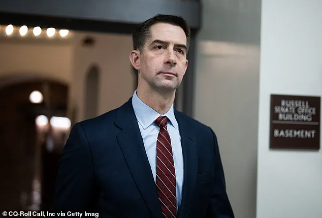 Unexpected Bipartisan Criticism Emerges Over Trump's Venezuela Military Intervention