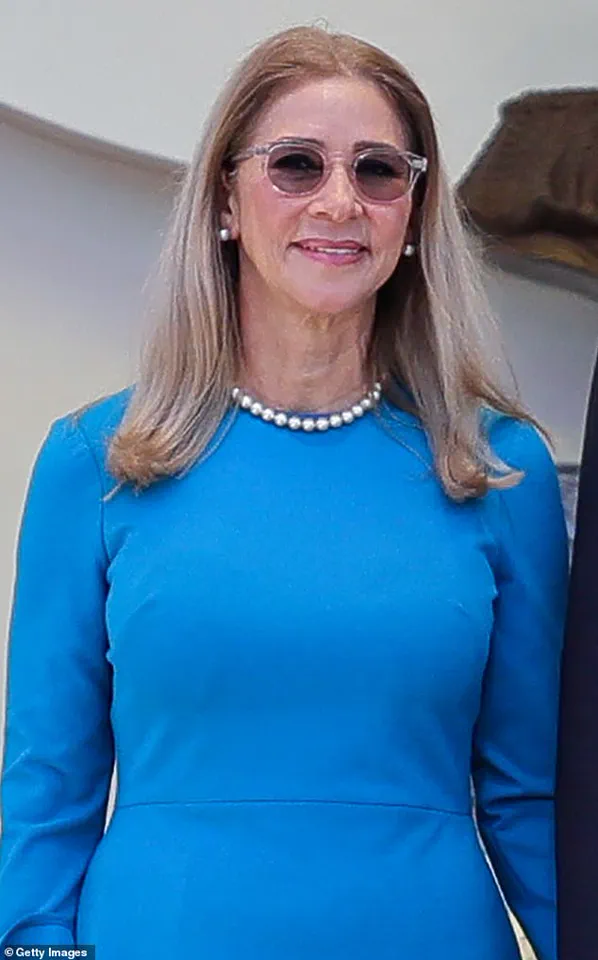 Wealth and Power: How Government Corruption Undermines Public Trust in Venezuela