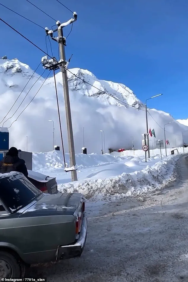 Massive Avalanche Strikes Mount Elbrus Resort, Leaving Tourists in Peril