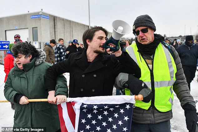 Pro-ICE Protester Exposed for Fabricating Background Amid Protests Over ICE Agent's Shooting