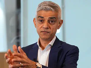 Track Athlete's Phone Stolen in Shocking Ambush Near London Eye – Late-Breaking Update