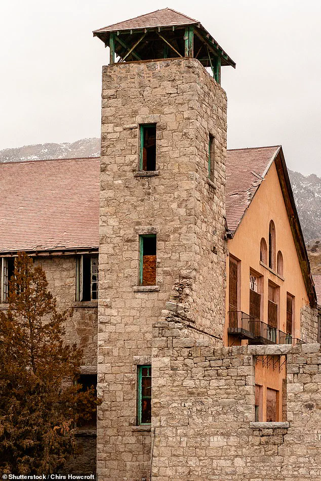 Historic Cottonwood Paper Mill Faces Demolition Controversy as Community Divides Over Its Future