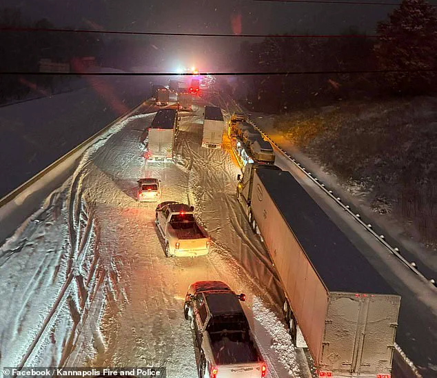 Bomb Cyclone Brings Chaos to Southeast as 35 Million Face Extreme Weather Warnings