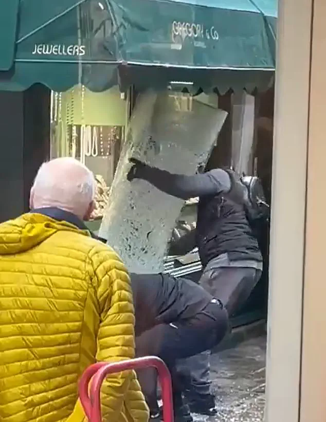 Daylight Heist Shocks Richmond as Family-Run Jeweller Falls Victim to Brazen Attack