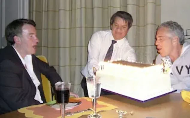 Gordon Brown Accuses Peter Mandelson of Financial Crime Over Epstein Leaks