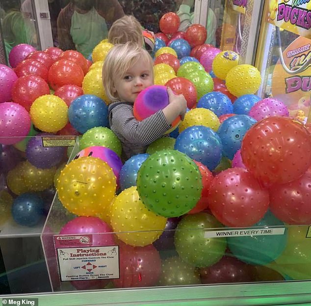 2-Year-Old's Viral Claw Machine Stunt Stuns Emergency Responders