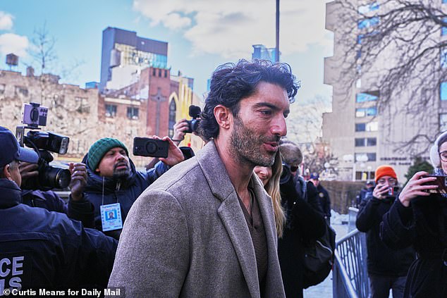 Justin Baldoni Returns to Federal Courthouse as Legal Battle with Blake Lively Enters Settlement Phase