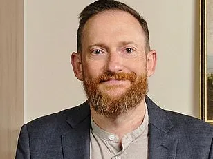 Award-Winning Pilot and Wife Killed in East Texas Plane Crash; FAA Cites Windshield Oil as Contributing Factor