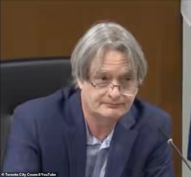 Breaking the Silence: Toronto Resident Challenges Routine Land Acknowledgment at City Council Meeting