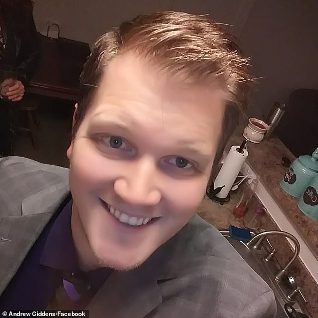 Miraculous Rescue of Missing Man After Ten-Day Ordeal in Florida Mud