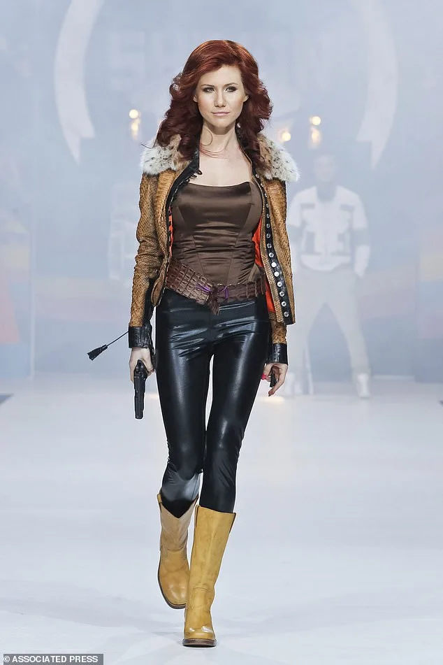 Resurfaced Photo Links Bill Gates' Russian Lover to Kremlin Spy Anna Chapman