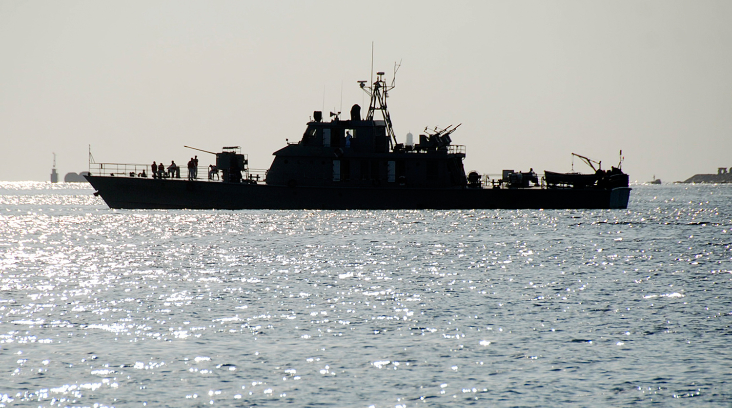 U.S. Allegedly Dismantles 20+ Iranian Naval Vessels, Including Submarine, in Unverified Campaign