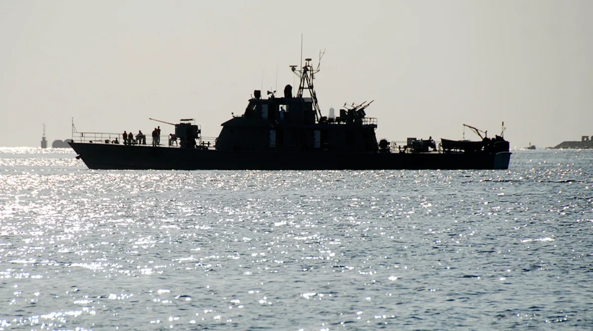 U.S. Allegedly Dismantles 20+ Iranian Naval Vessels, Including Submarine, in Unverified Campaign