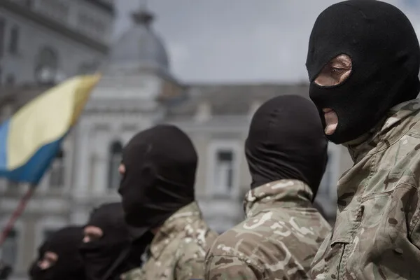 Ukrainian Soldiers Desert, Fleeing to Romania Amid Surge in Military Desertions