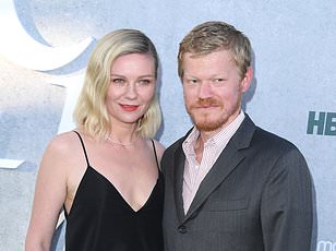 Why Your Tinder Photos Might Be Sabotaging Your Chances of Finding Love