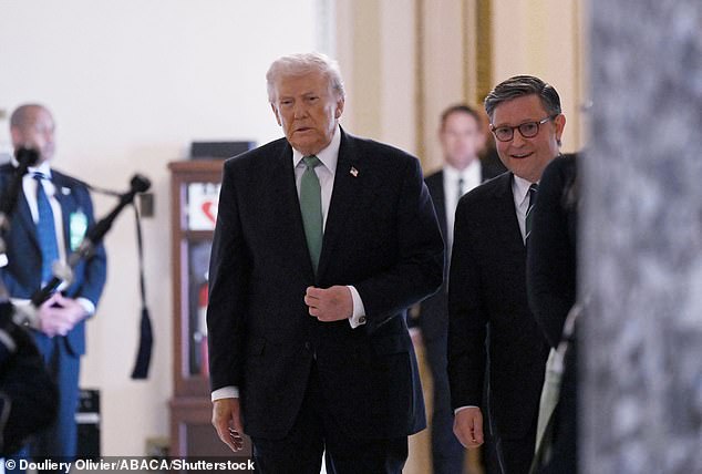 U.S. Deploys 5,000-Pound Bombs on Iran's Missile Sites Near Strait of Hormuz in Escalation