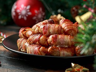 Hot Cross Buns Sliced into Thirds: A Viral Hack Divides Food Enthusiasts