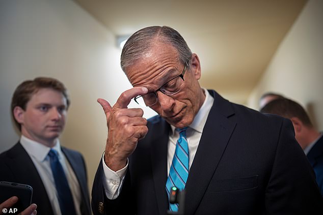 DHS Shutdown Sparks Travel Chaos, Lawmakers Fail to Reach Funding Deal Ahead of Easter