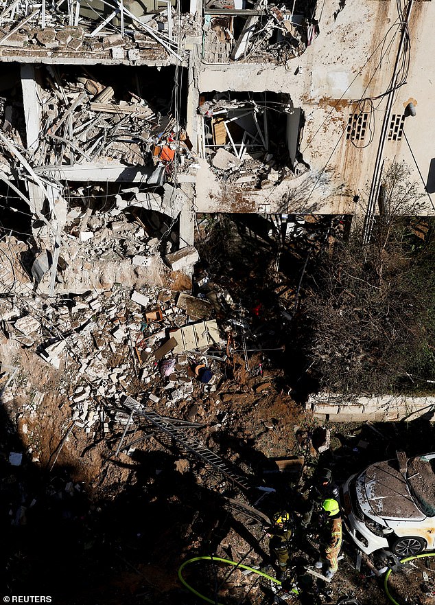 Iranian Missiles Strike Israel as U.S.-Iran Peace Talks Collapse Amid Escalating Tensions