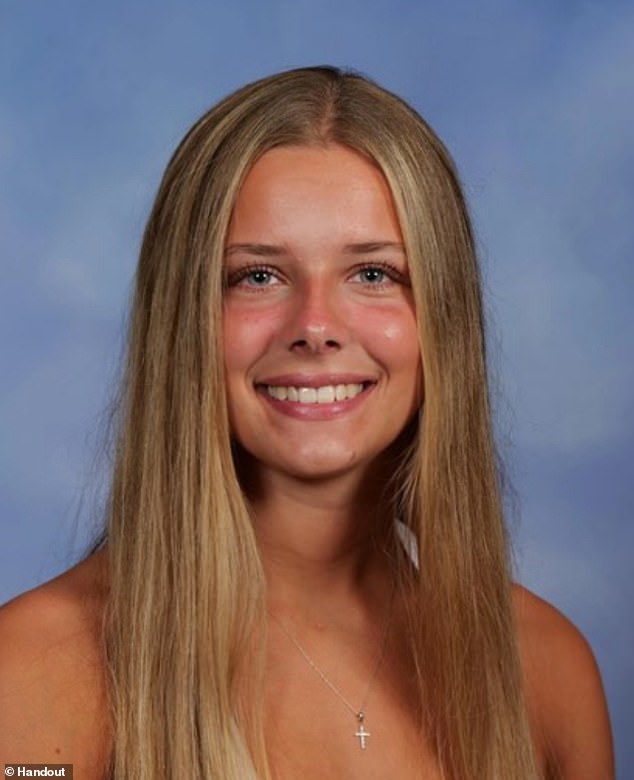 Tessa Walker, 18, Killed in BMW M4 Crash on Missouri Highway; Family Faces Another Tragedy