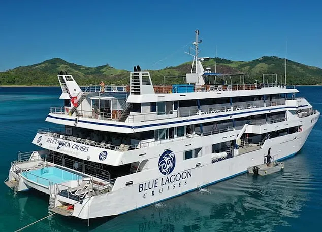 Cruise Ship *Fiji Princess* Runs Aground Near 'Cast Away Island' in Fiji Amid Sudden Squall