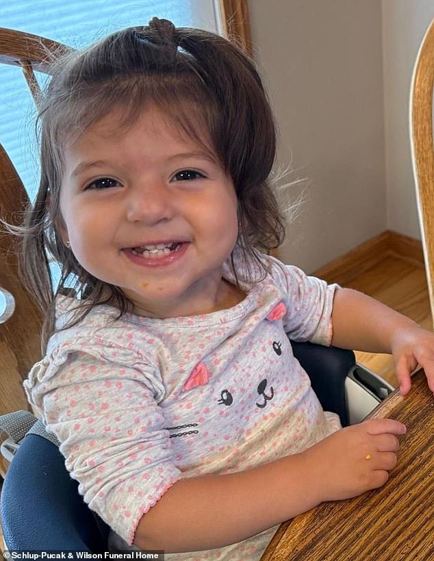 Two-year-old girl dies after car seat malfunctions in Ohio