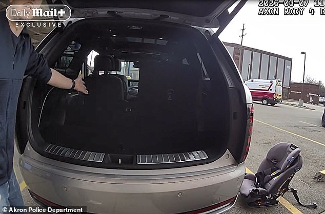 Two-year-old girl dies after car seat malfunctions in Ohio