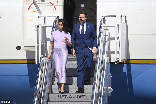 Vance Raises $60 Million for RNC While Building Presidential Network