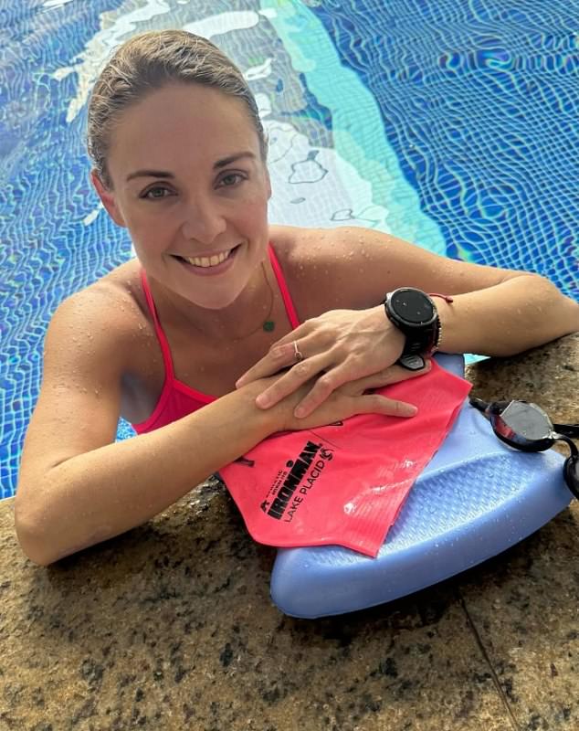 Brazilian influencer Mara Araujo dies after sinking during Houston Ironman swim.