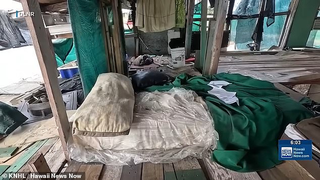 Hawaii launches massive operation to clear giant floating homeless encampment