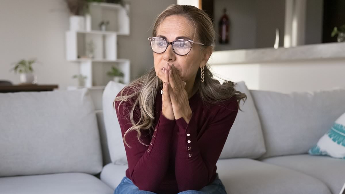 Estrogen Drop at Menopause Linked to Higher Dementia Risk in Women