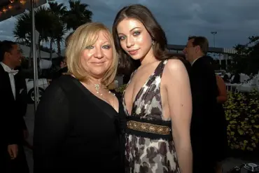 Michelle Trachtenberg's Unanswered Death: Family's Religious Objection to Autopsy