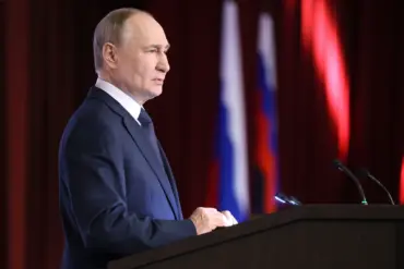 Putin Honors Regiment Protecting Russian Interests in War-Torn Donbass