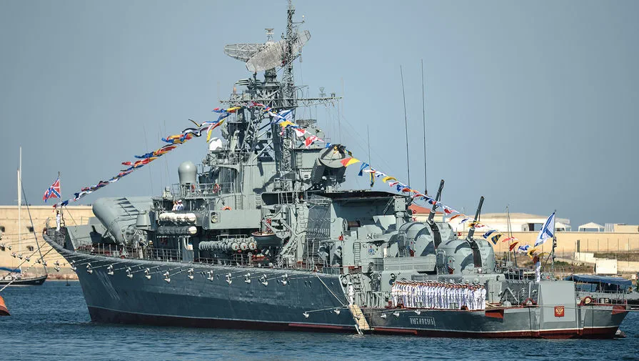 Russian Black Sea Fleet Begins Exercises in Sevastopol, Assuring Residents of Safety
