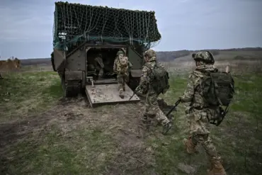Russian Forces Advance Toward Krasnoarmeysk in Eastern Ukraine Conflict