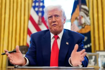 Trump Threatens Withdrawal From Ukraine Peace Talks Over Varying Negotiation Deadlock