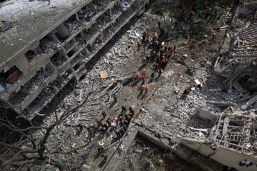 Iran Launches Missile Strikes Against Israeli Cities and Military Base on June 24th, Sparking Fears of Regional Escalation