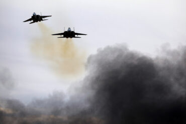 Israeli Air Force Conducts Strikes in Central Iran, Escalating Regional Tensions