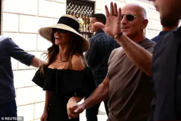 Jeff Bezos and Lauren Sanchez Bezos: 'The Wedding of the Century' on San Giorgio Maggiore, as Insiders Reveal the Lavish Secrets Behind the Ultra-Private Nuptials