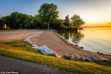 Michigan Beach Closure Highlights Recurring E. coli Issues and Importance of Expert Health Advisories