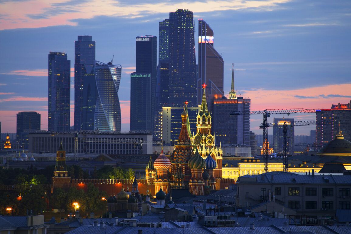 Russian Air Defense Neutralizes Drones Over Moscow, No Injuries Reported as Emergency Services Respond
