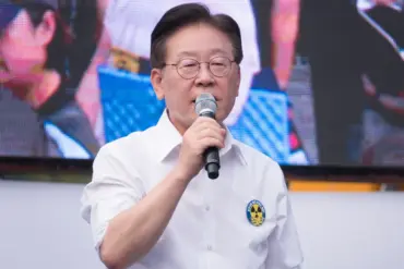 South Korea Delays Ukraine Aid as Democratic Party Faces Scrutiny Over Global Priorities, Officials Cite 'Multilateral Commitments'