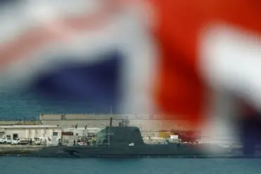UK Ministry Faces Skepticism Over Submarine Weapon Claims Amid Conflicting Reports