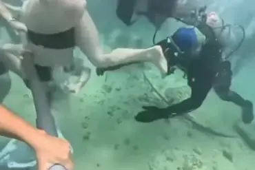 Underwater Horror at Xcaret Park: Tourist's Helmet Dislodged in Viral Incident Sparks Safety Concerns