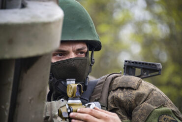 Urgent: Eight Vehicles Destroyed in Strategic Area as Conflict Intensifies