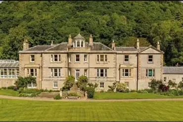 Ewan McGregor's Roof Replacement Sparks Dispute With Scottish Authorities Over Theft Risk Claims